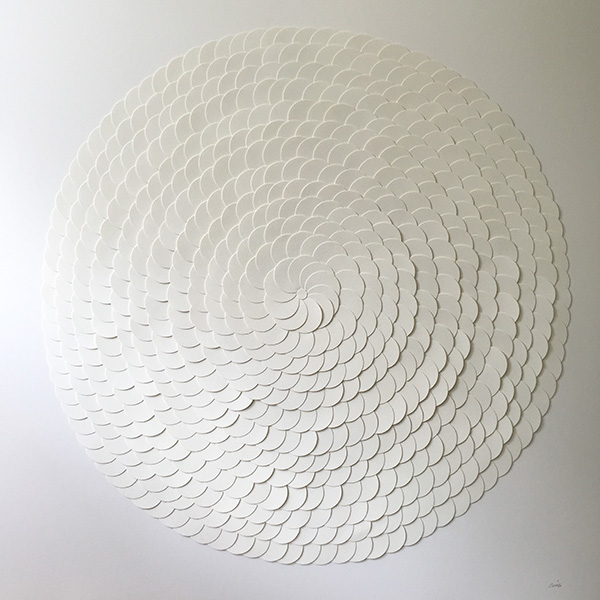 Discus circles - affordable paper art designed by Cissy Cook